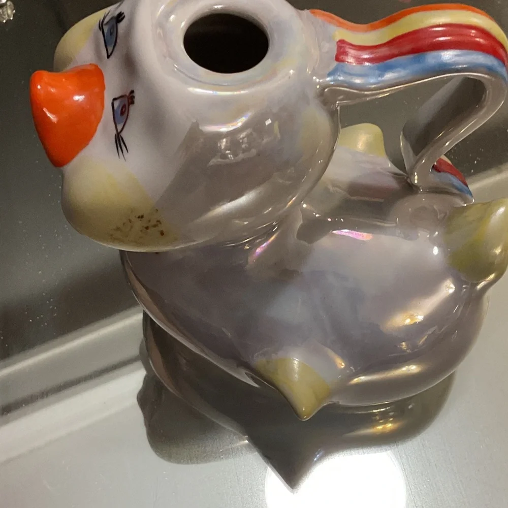 Colorful Ceramic Animal-Shaped Vase